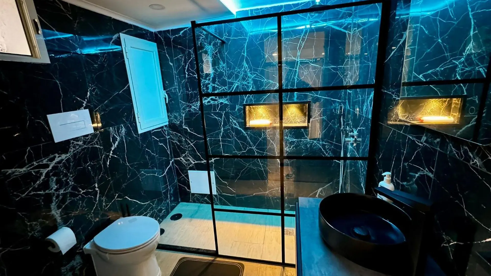 נאפולי Fl Black Diamond