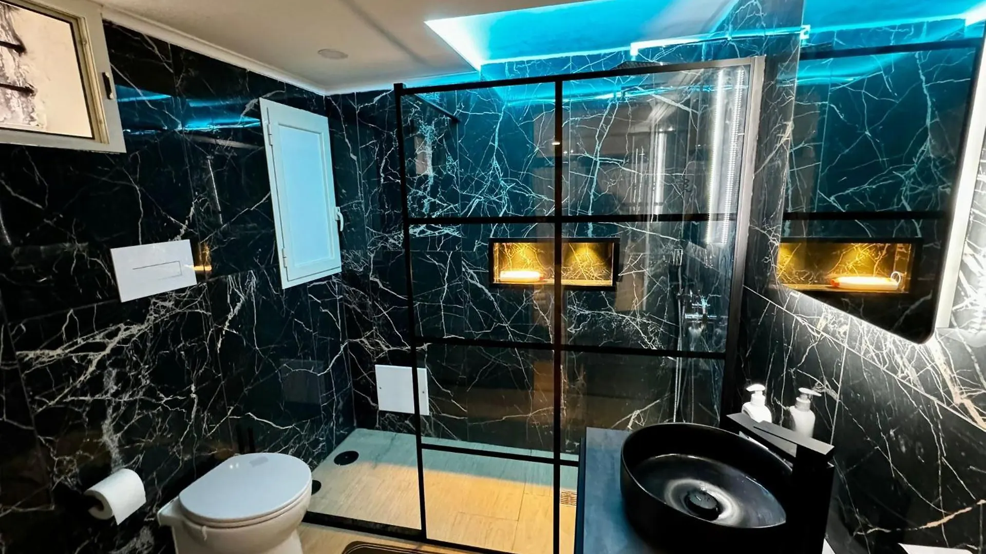 Fl Black Diamond Naples Apartment